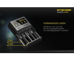 NiteCore Sysmax SC4 4-Schacht-SchnellladegerŠt Intellicharge Akku LadegerŠt fŸr Li-Ion / IMR / LiFePO4 / Ni-Mh / Ni-Cd